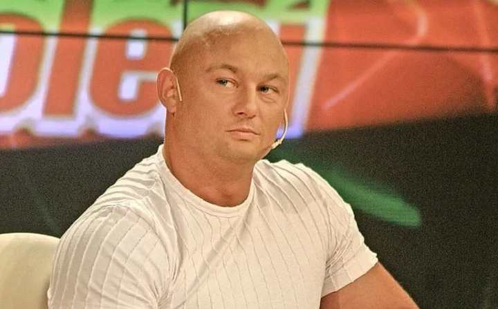 Tony, Anton Ferletjak, Vyvolení